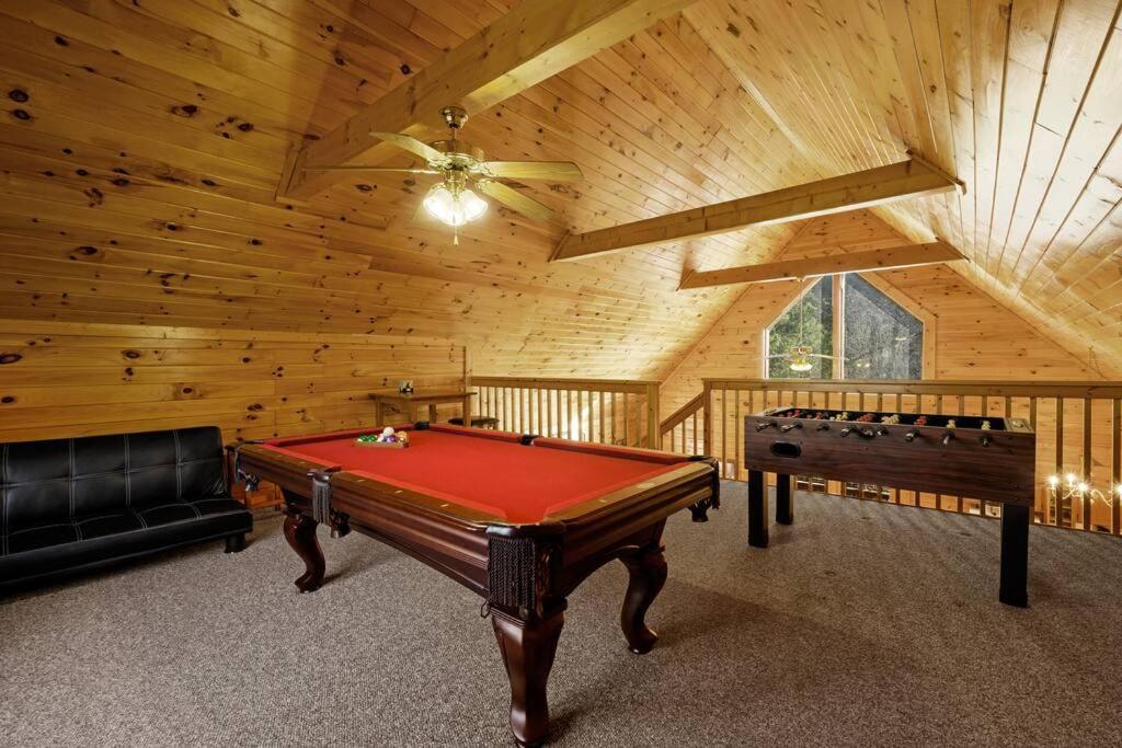 Beautiful 2 Bed Cabin With Hot Tub And Resort Pool Sevierville Luaran gambar